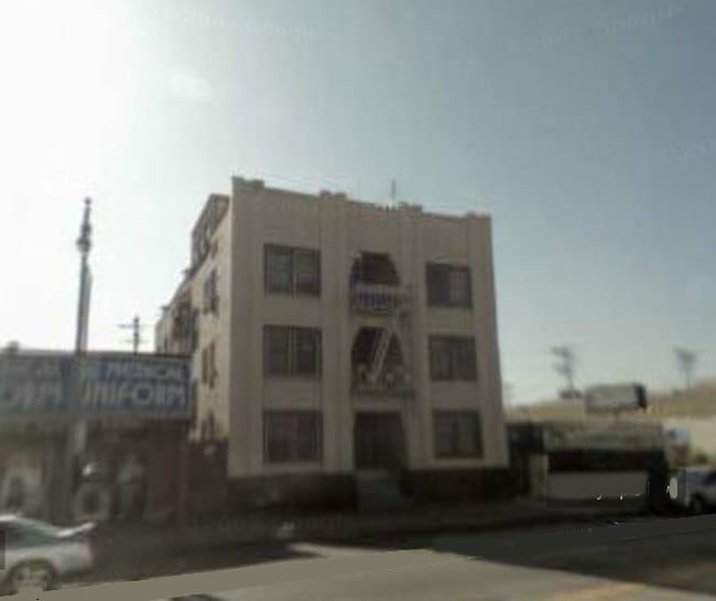 Building Photo - Dixon Delano Apartments