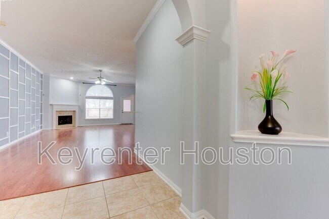 Foto del edificio - 7131 Sundance Meadows Ln