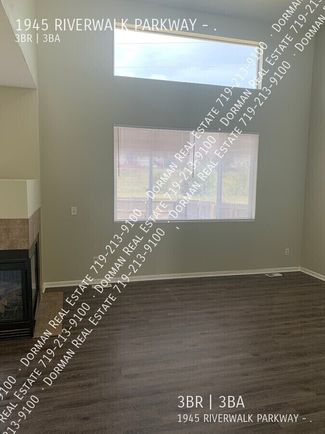 Photo - 1945 Riverwalk Pkwy Apartment