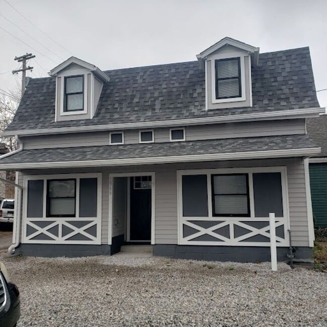 Building Photo - 1966 Randall Rd