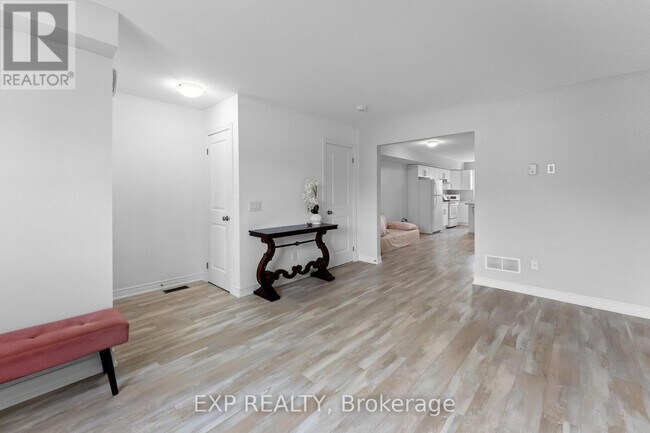 Photo du bâtiment - 7768 Ascot Cir