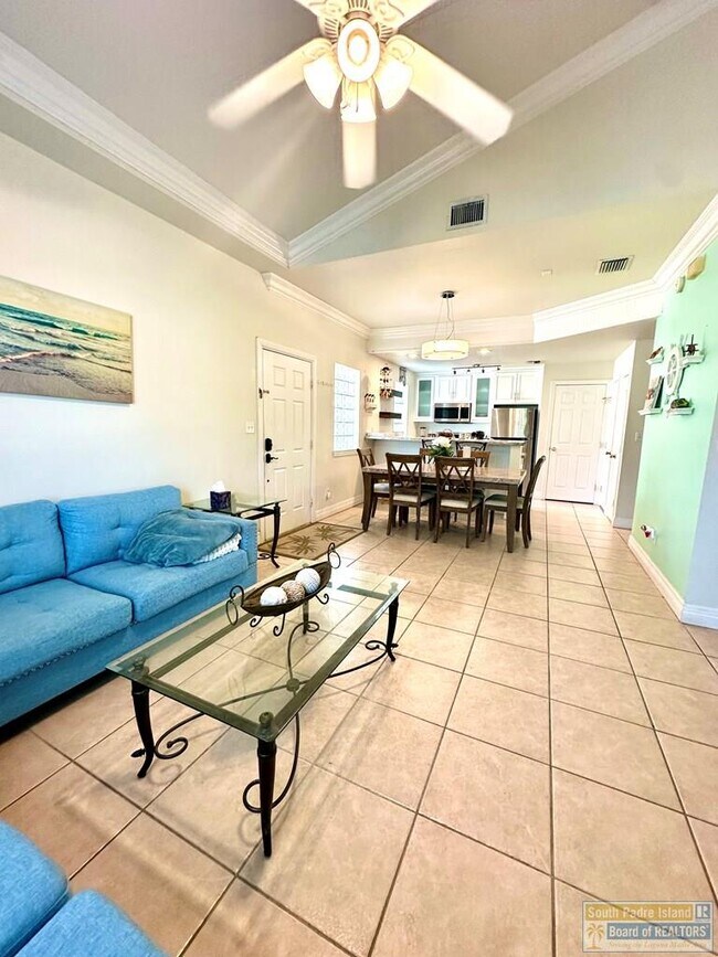 Foto del edificio - 111 E Polaris Dr