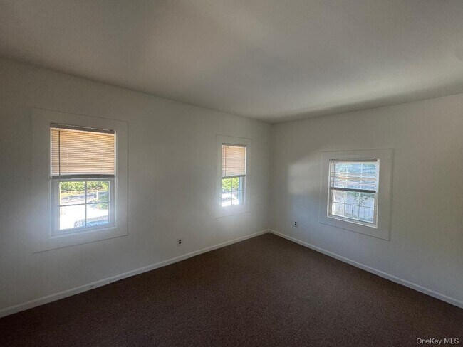 Foto del edificio - 725 Park Ave