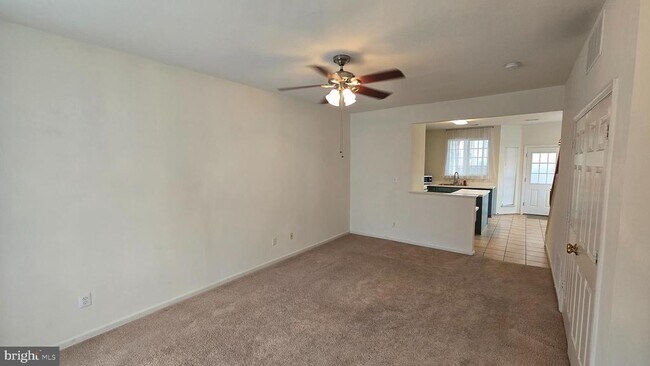 Foto del edificio - 2441 Old Farmhouse Ct