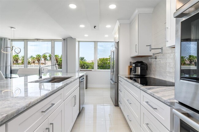 Foto del edificio - 3912 S Ocean Blvd