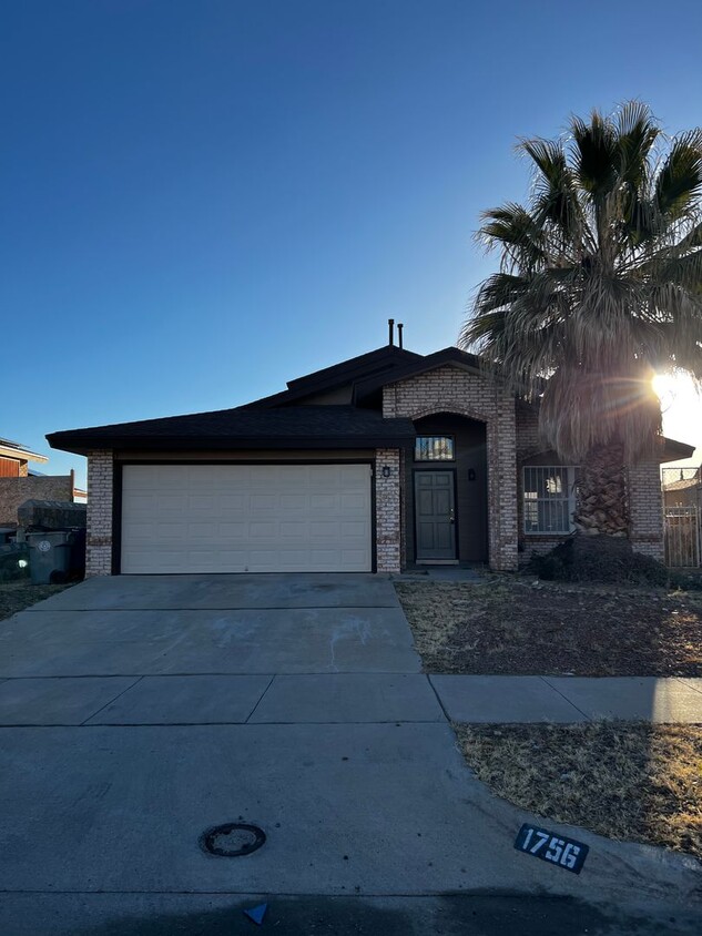 Primary Photo - BEAUTIFUL EASTSIDE HOME