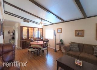 Building Photo - 2 br, 2 bath House - 3500 Buchanan St Spc 141