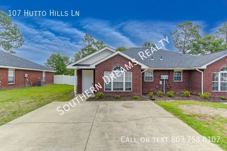 Primary Photo - 107 Hutto Hill