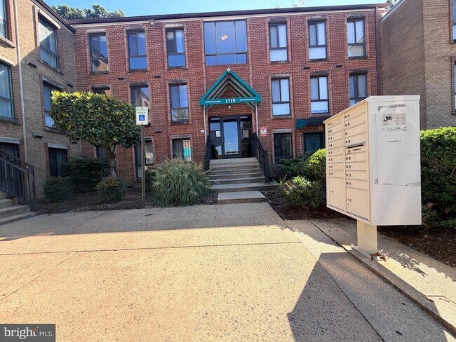 Foto del edificio - 1719 Gainesville St SE