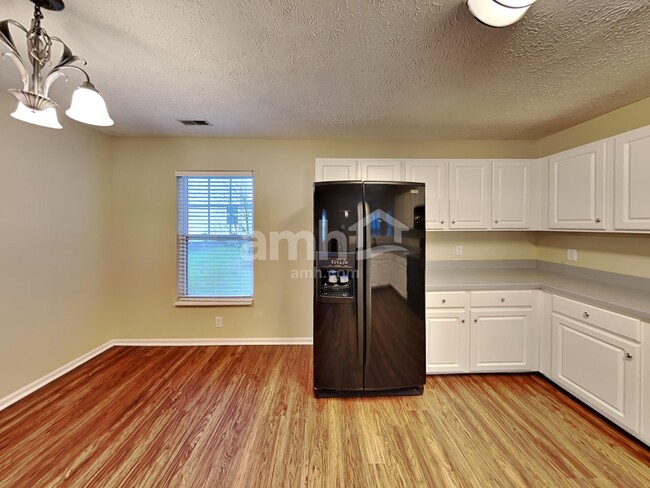 Foto del edificio - 136 Trail Ridge Way