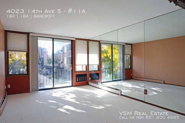 Building Photo - 4023 14th Ave S