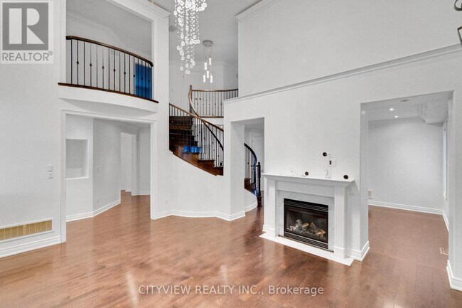 Building Photo - 12 Fort Williams Dr