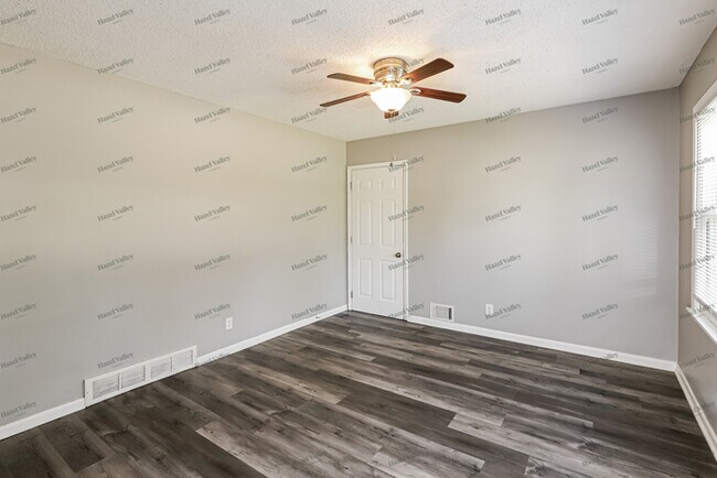 Foto del edificio - 6303 N Bellefontaine Ave