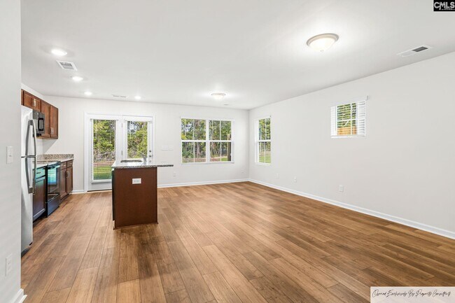 Building Photo - 441 Pepperbush Ln