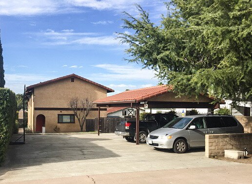 Primary Photo - 2-Ellsworth 43563 Unit 1-3