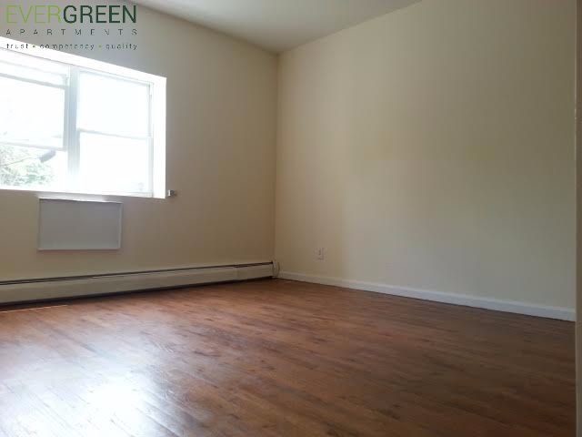 Building Photo - 293 Throop Ave