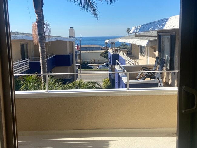 Private Patio looks over Zen Garden down to Ocean - 370 Palos Verdes Blvd