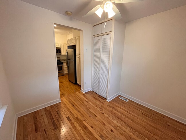 Foto del edificio - 5419 N Ravenswood Ave