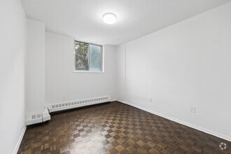 1BR, 1BA - 613SF - Bedroom - 80 Cosburn Avenue