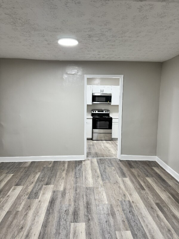 Foto del edificio - 616 Jay Ave