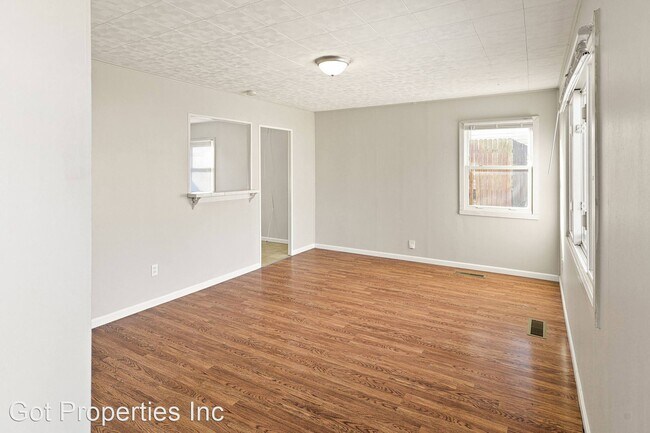Foto del edificio - 3 br, 1 bath House - 7780 Williams court