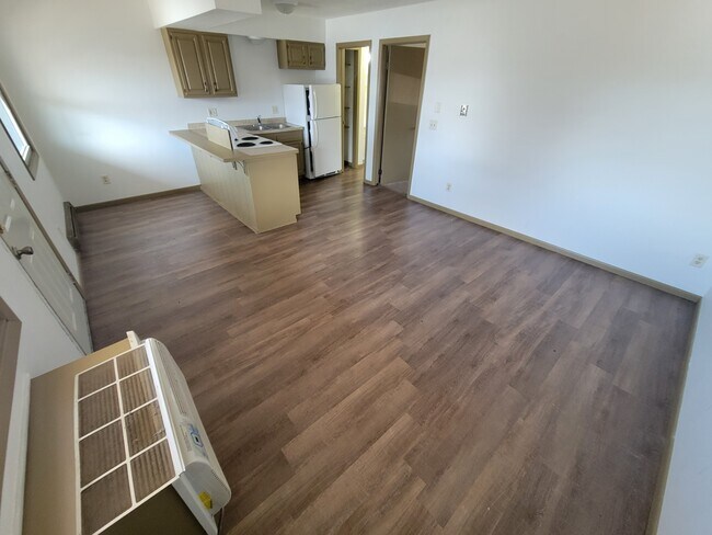 Foto del edificio - 1615 10th St S