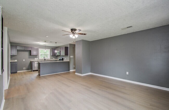 Foto del edificio - 5839 Southurst St