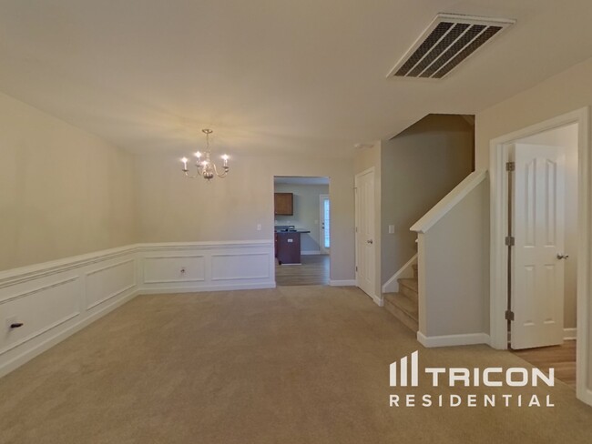 Building Photo - 2425 Reid Oaks Dr