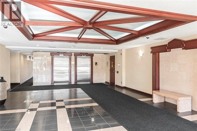 Building Photo - 495 Hwy 8