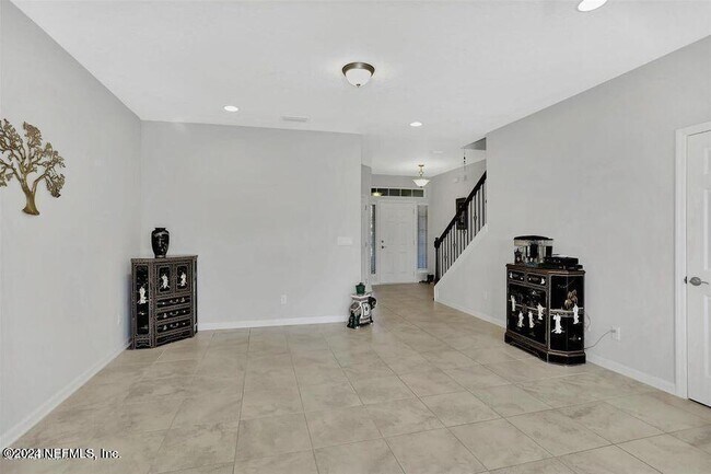 Foto del edificio - 511 Richmond Dr