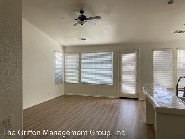 Building Photo - 4 br, 2 bath House - 5452 Nectar Avenue