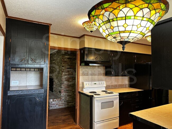 Building Photo - 214 Brookhaven Terrace