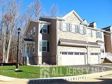 Building Photo - 204 Downey Ln