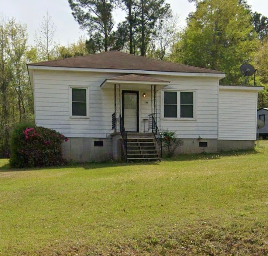 195 Frazier Dr SE, Milledgeville, GA 31061 House Rental in