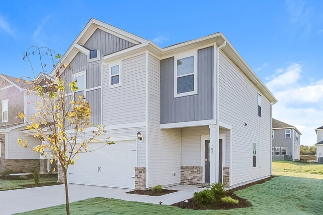 Building Photo - 1105 Orch Strm Dr