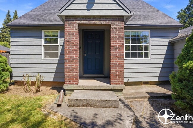Photo - 1818 W 22nd St House