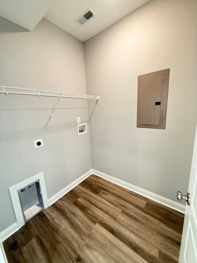 Foto del edificio - 3920 Dunbar Ave