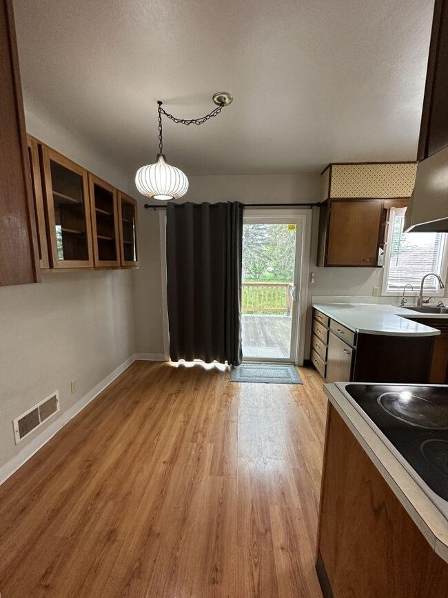 Building Photo - 2 bedroom in Billings MT 59101