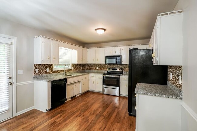 Foto del edificio - 2675 Elkmont Dr