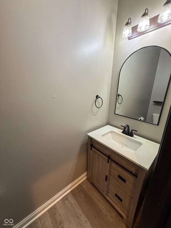 Foto del edificio - 8836 Kipling Dr