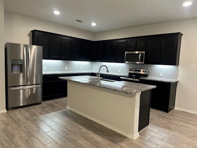 Photo - 1613 Abbottsford Ave House