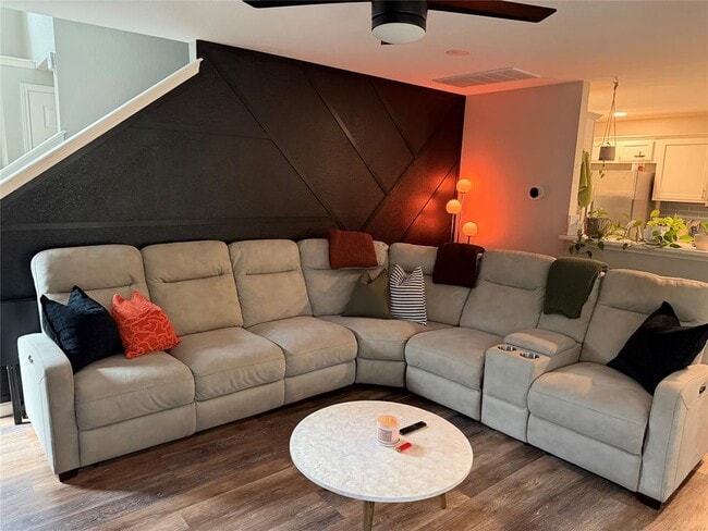 Building Photo - 1504 Sleepytime Trail