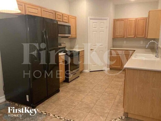 Foto del edificio - 9169 Sunken Meadow Ave