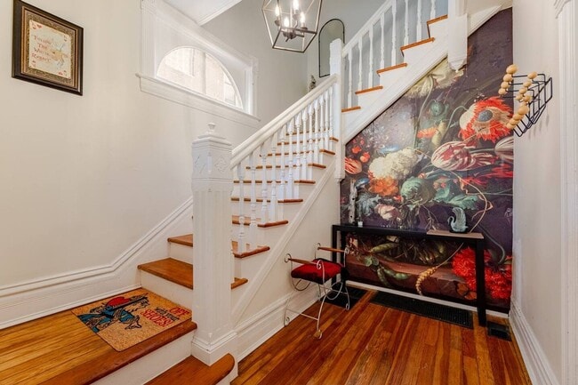 Building Photo - 1155 Josephine St