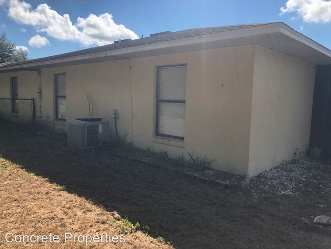 Building Photo - 2 br, 2 bath House - 2433 Centennial Blvd