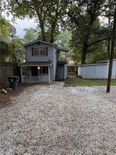 Building Photo - 108 Lambert Dr