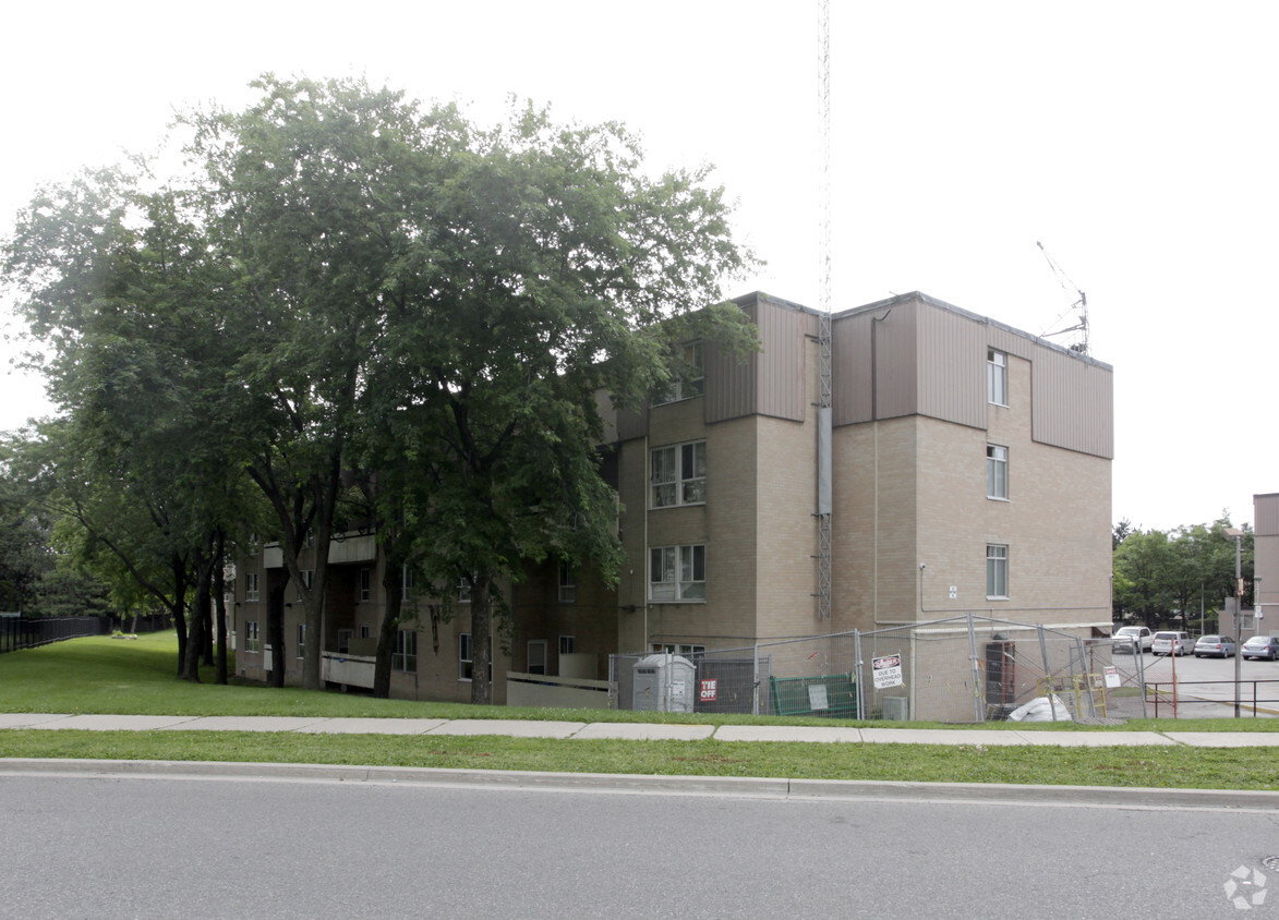 Primary Photo - Neptune Drive
