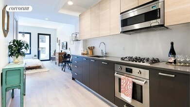 Building Photo - 223 N 8th St