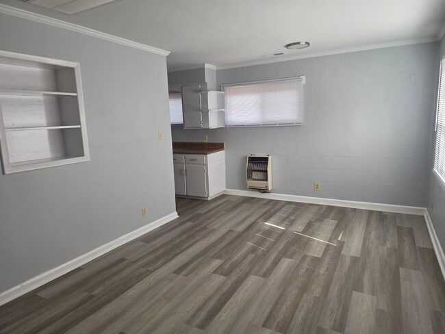 Foto del edificio - Cute 2 bedroom, 1 bath Duplex