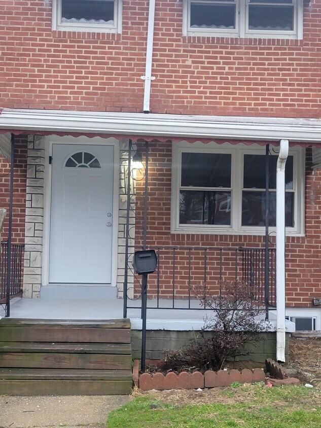 1516 Barkley Ave, Essex, MD 21221 Townhome Rentals in Essex MD